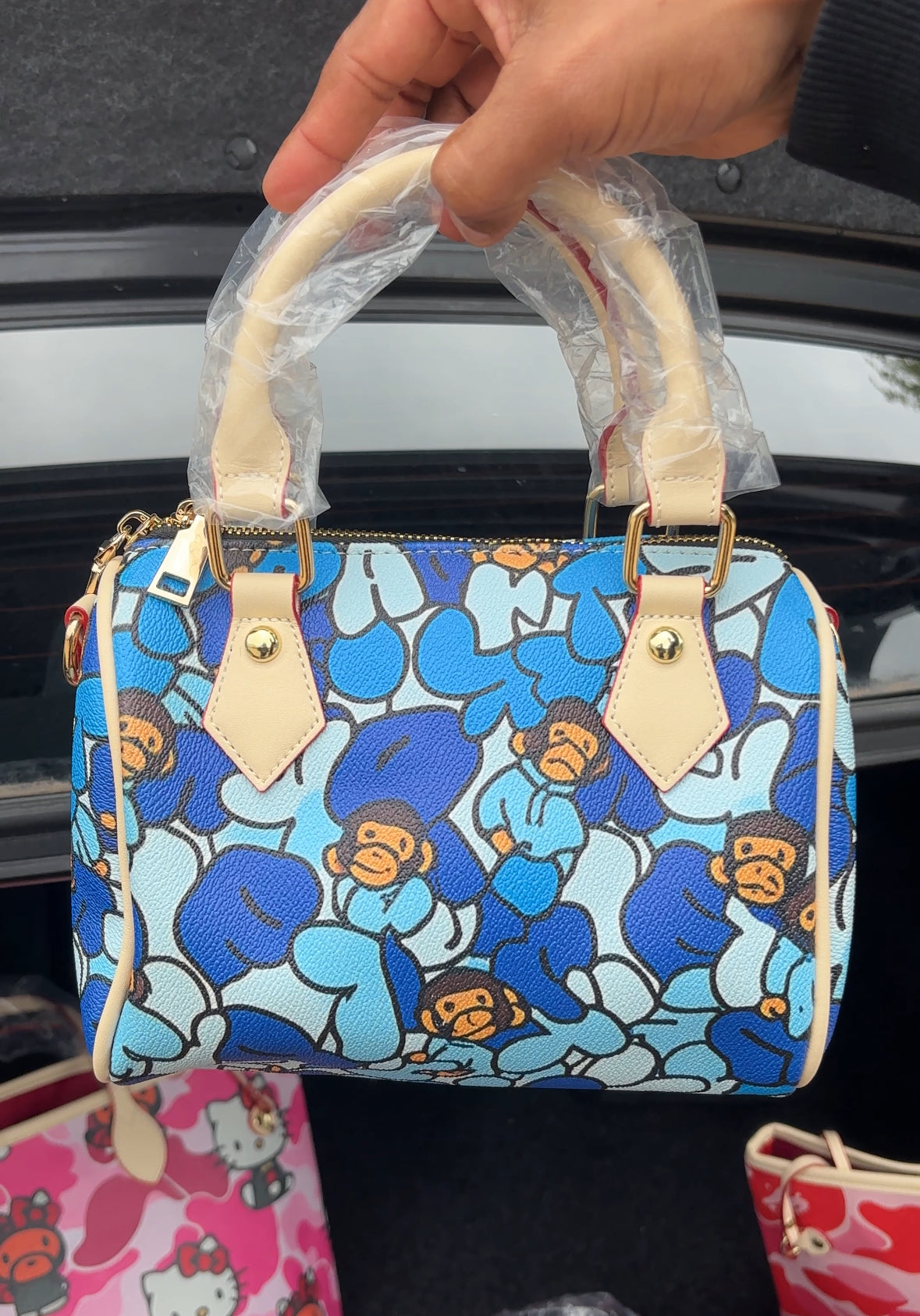 BLUE MILO PILLOW BAG