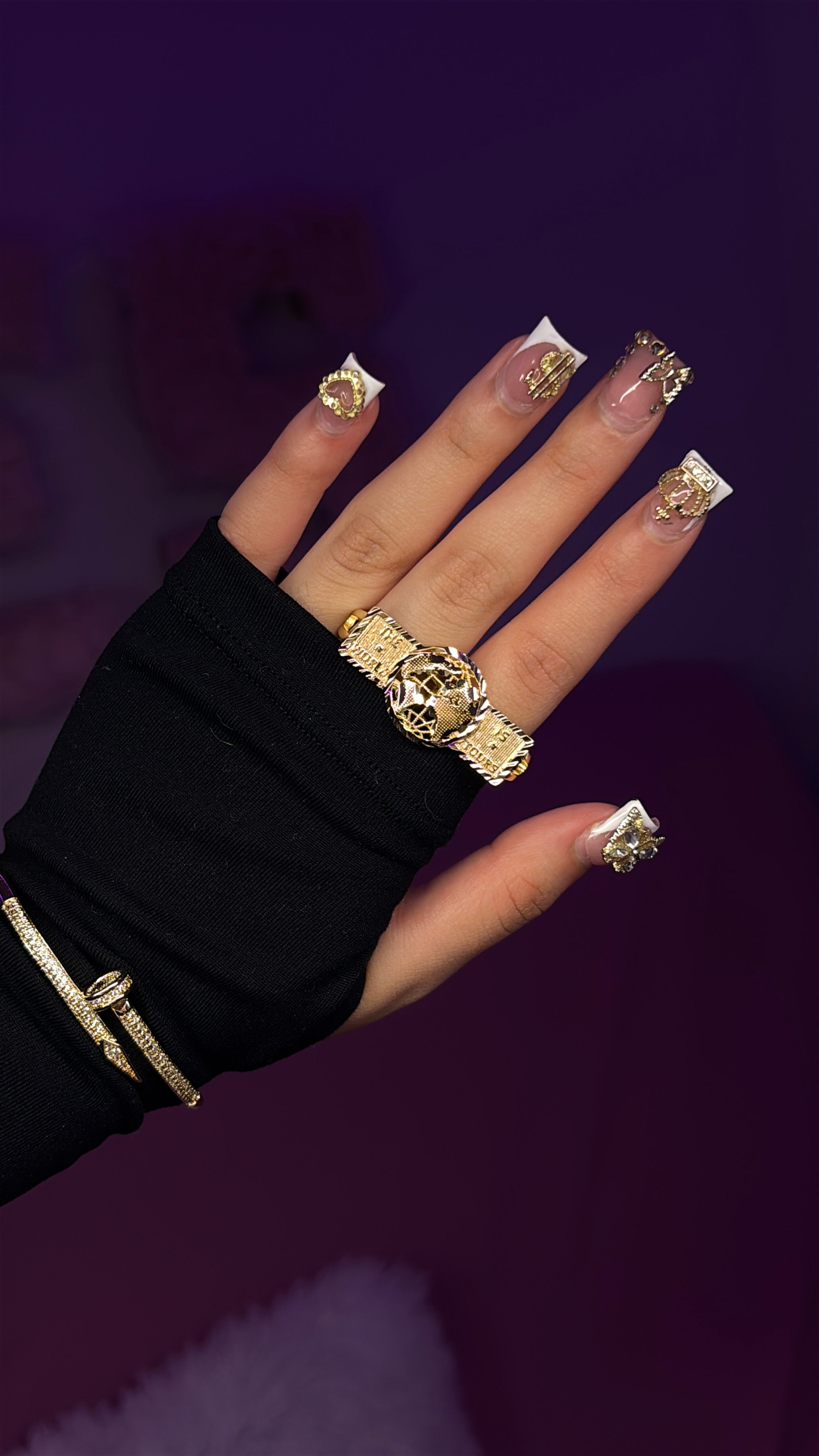 WORLD IS YOURS 2 FINGER RING