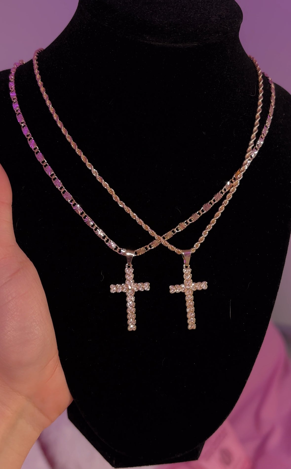 CROSS DMND NECKLACE
