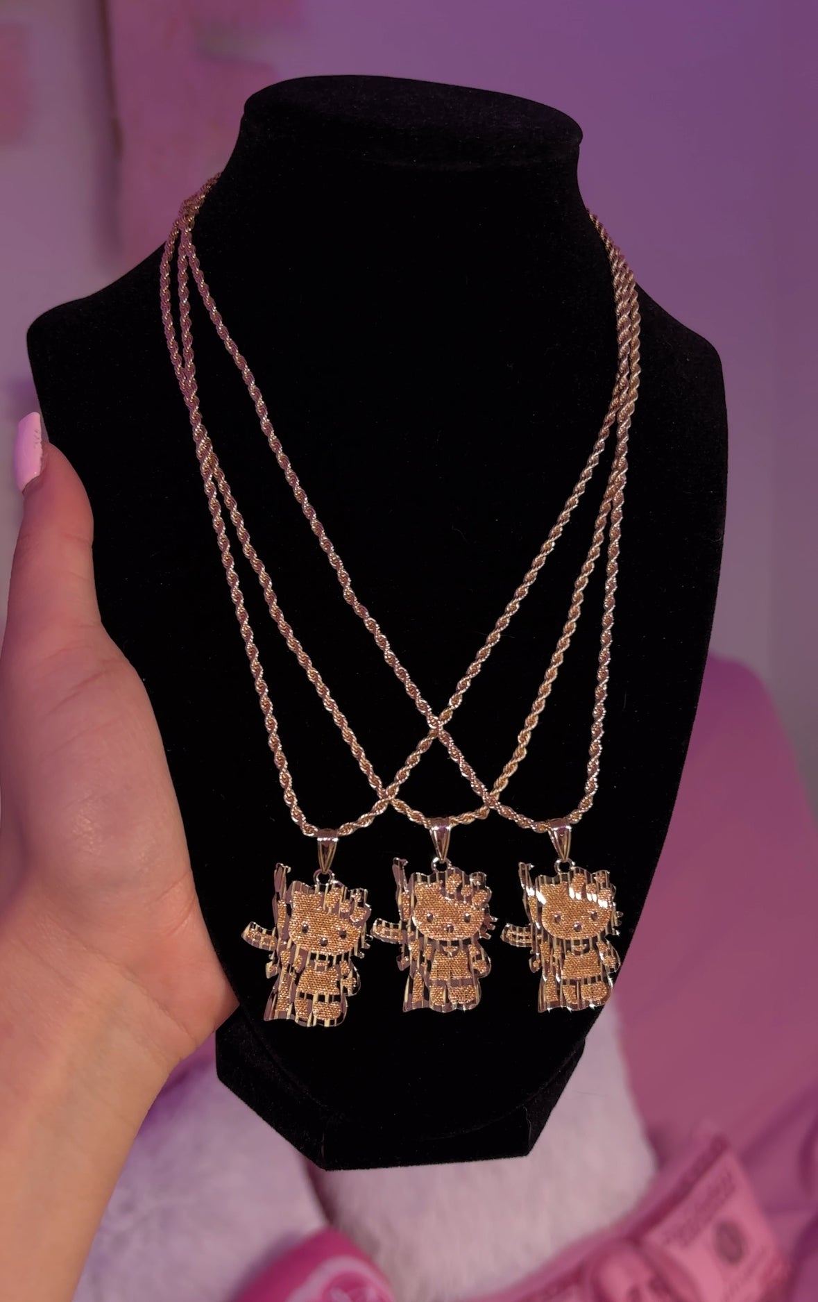 AK HK FULL BODY NECKLACE