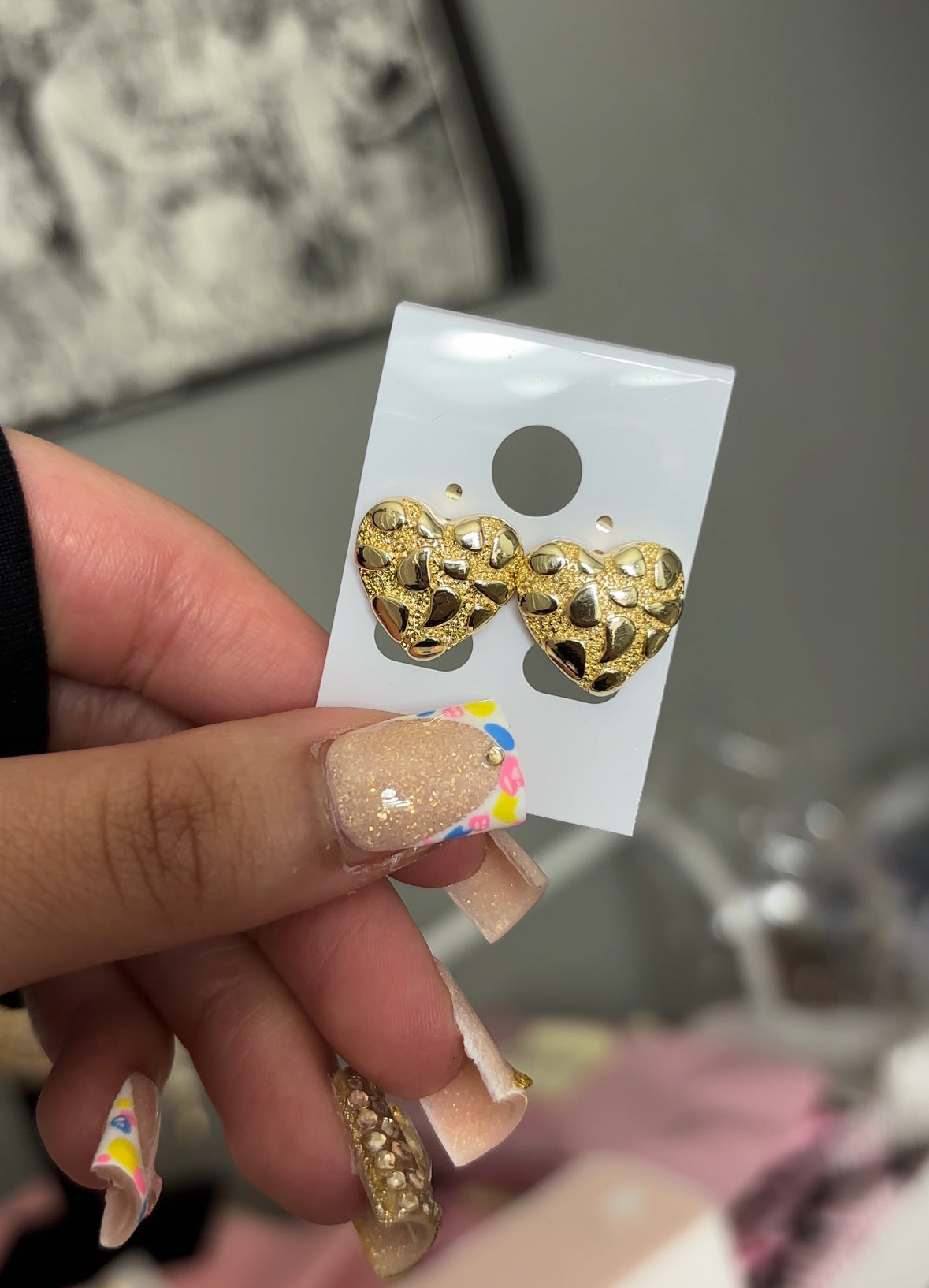 JUMBO HRT NUGGET EARRINGS