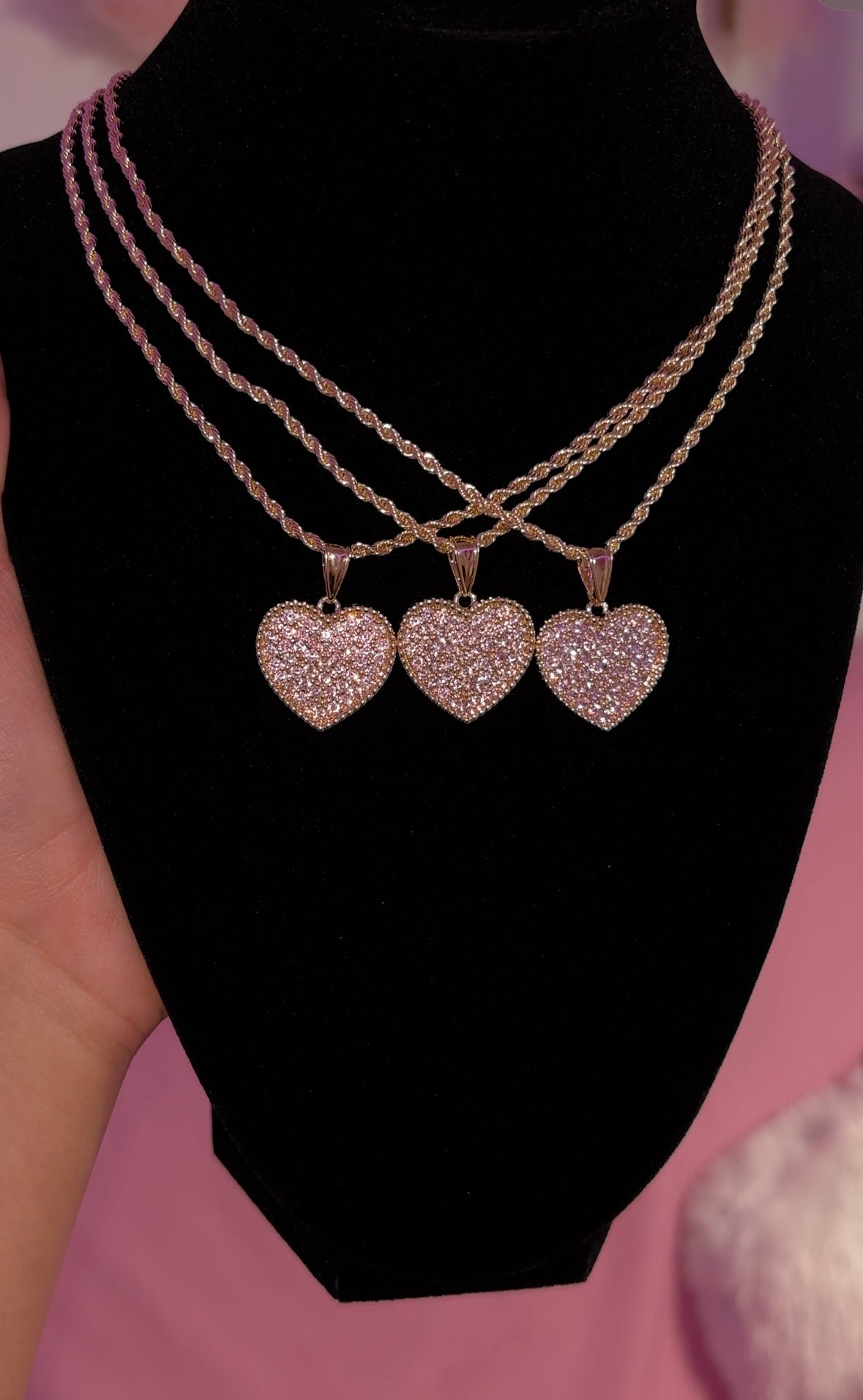 PINK DMND HRT NECKLACE