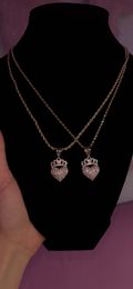 CROWN HRT NECKLACE