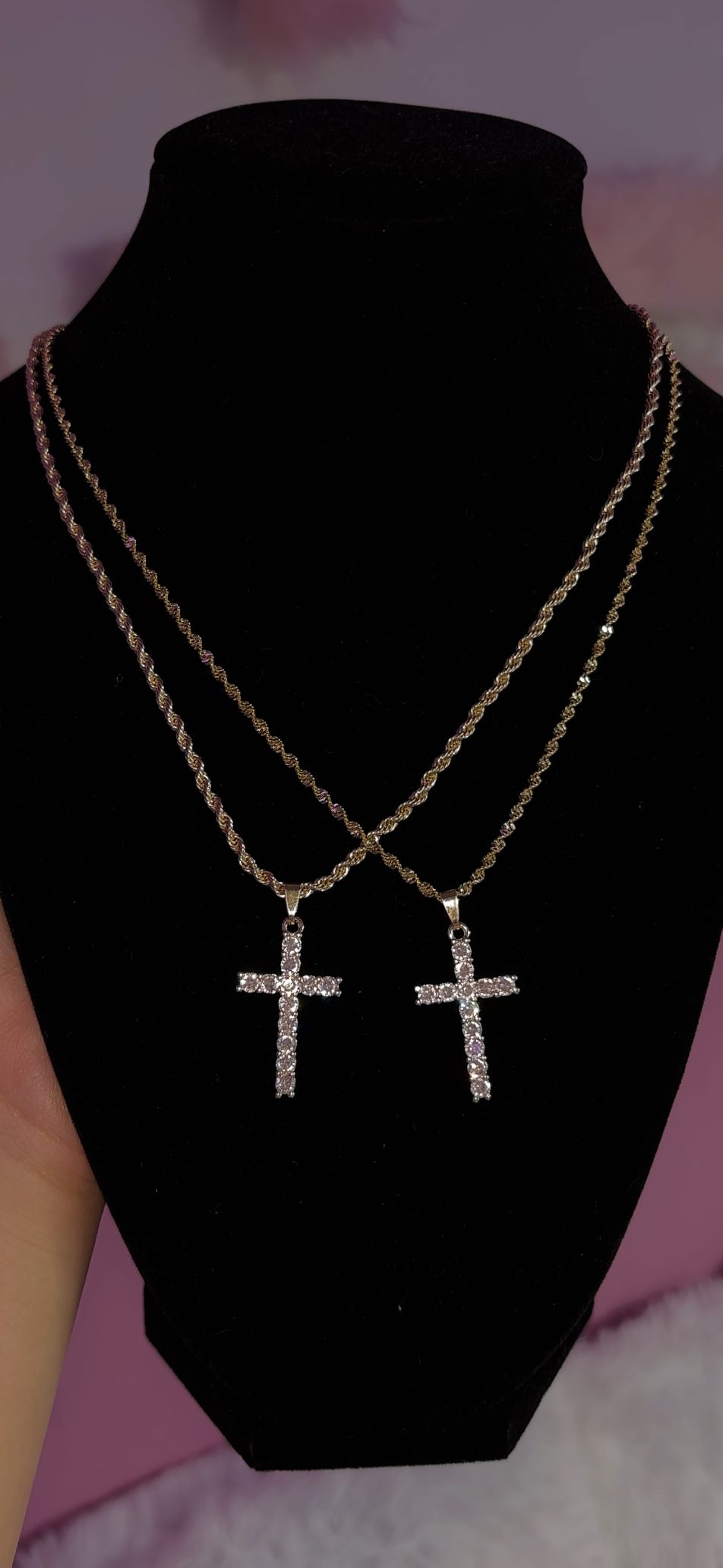 DAINTY CROSS NECKLACE